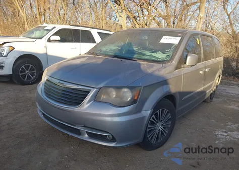 2014 Chrysler Town & Country S from USA, damaged, VIN 2C4RC1HG0ER132520